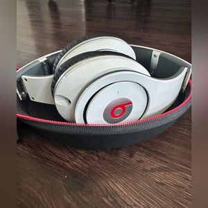 Beats by Dre Headphones - White